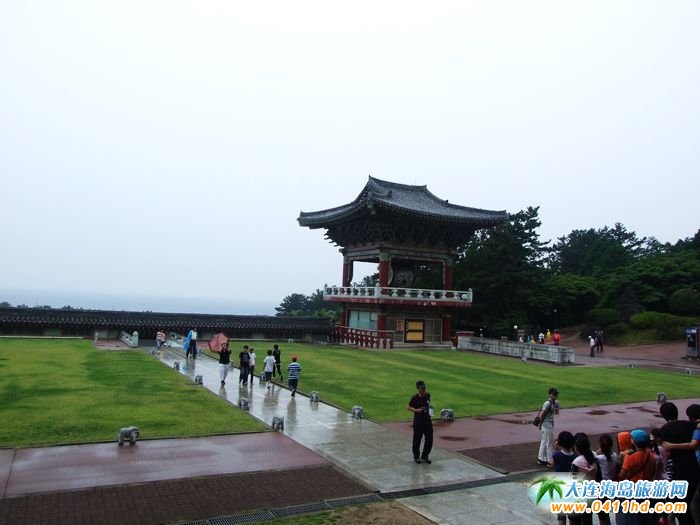 韩国济州岛旅游景点图片-药泉寺(4)